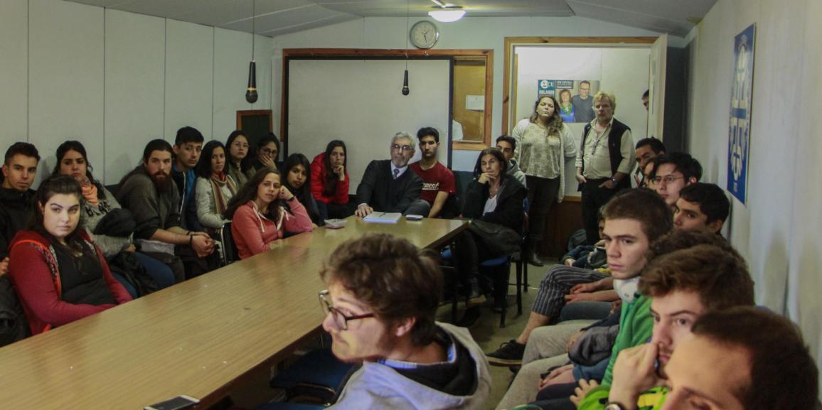 Los estudiantes de Biología de la UNCo Bariloche buscan soluciones para validar sus títulos