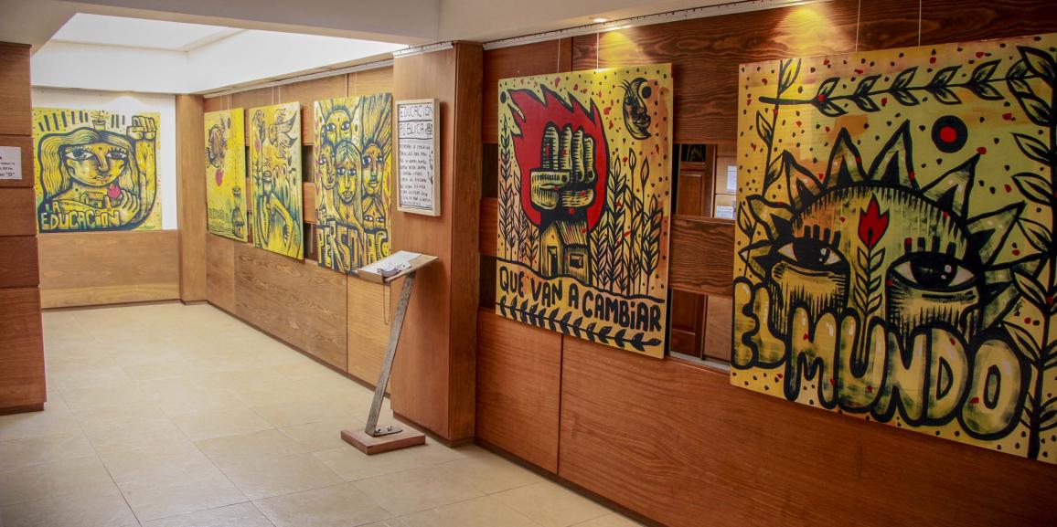 Se inauguró el Mural por la educación pública, del artista plástico Luxor